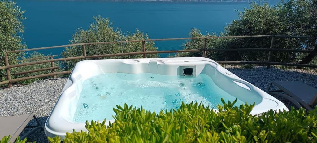 Hotel La Terrazzina 加尔尼亚诺 外观 照片